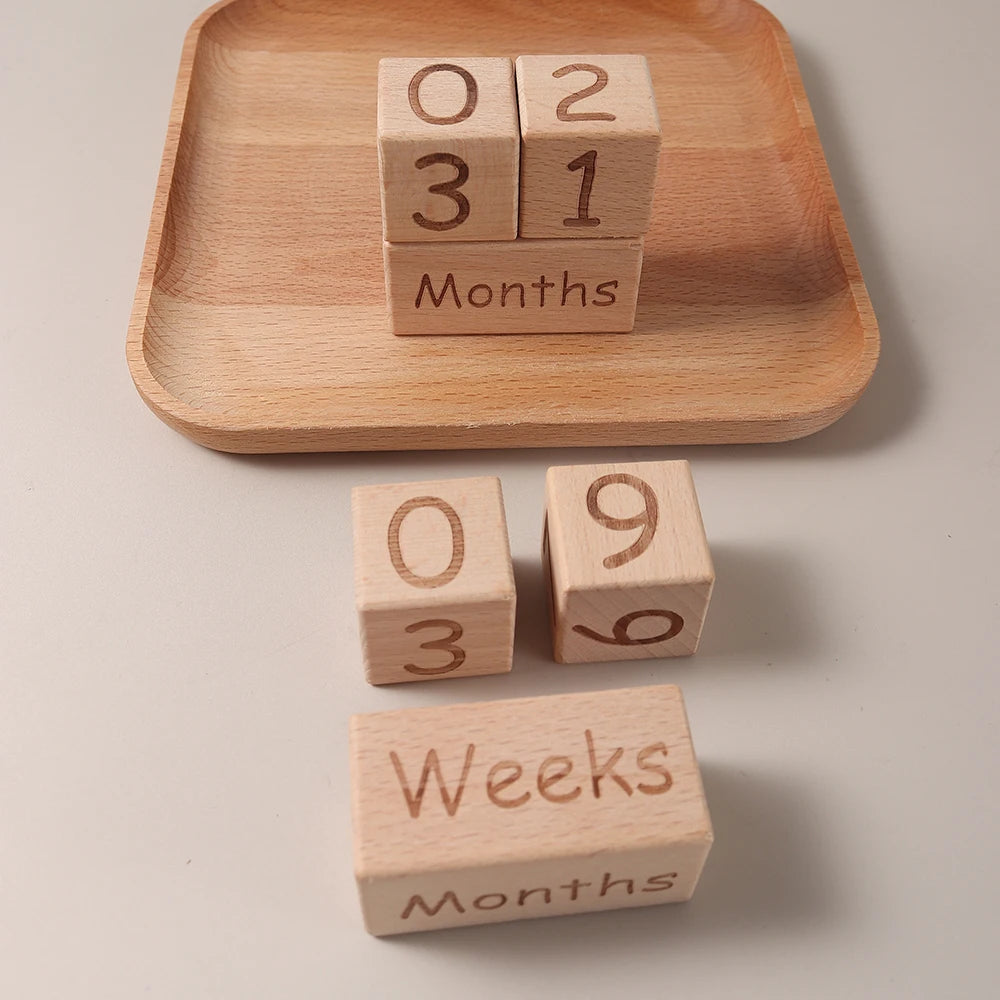 Baby Photo Shoot Essentials – Month & Milestone Cube Props Monthly